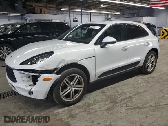 ✅ 2017 Porsche Macan • VIN: WP1AA2A51HLB09504 • Лот: 68022715. Опубликован ранее на Copart с пробегом 27 918 миль. Бесплатный доступ к архиву аукционных продаж из США и подробный отчёт об истории автомобиля на DreamBid. Изображение 1.