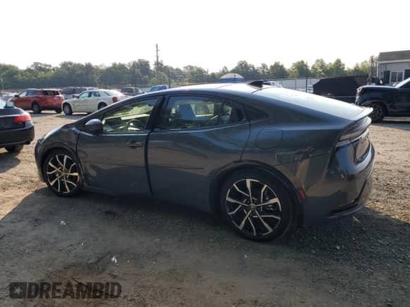 2024 Toyota Prius SE z VIN JTDACACU6R3038697, wystawiony jako Copart lot #65700865 z przebiegiem 1 343 mil mil oraz Szkoda całkowita • Salvage title. Historia ofert i sprzedaży dostępna na DreamBid. Obrazek 2.