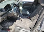 ✅ 2012 Volkswagen Golf GTI w/Conv & Sunroof PZEV • VIN: WVWHD7AJ4CW274259 • Lot: 58086095. Wystawiony na Copart z przebiegiem 161 310 mil. Bezpłatny archiwum sprzedaży aukcyjnych z USA i szczegółowy raport historii pojazdu na DreamBid. Zdjęcie 7.