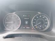 ✅ 2017 Hyundai Elantra Value Edition • VIN: 5NPD84LFXHH080956 • Lot: 42721445. Listed on IAAI with 97,806 mi. Free auction sales archive from the USA and detailed vehicle history report at DreamBid. Image 7.