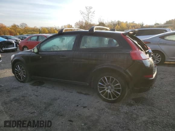 ✅ 2011 Volvo C30 • VIN: YV1672MK6B2239194 • Lot: 77458954. Wystawiony na Copart z przebiegiem 149 027 mil. Bezpłatny archiwum sprzedaży aukcyjnych z USA i szczegółowy raport historii pojazdu na DreamBid. Zdjęcie 2.