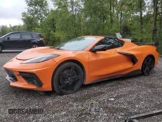 ✅ 2023 Chevrolet Corvette 2LT • VIN: 1G1YB2D42P5109068 • Lot: 69297175. Wystawiony na Copart z przebiegiem 16 199 mil. Bezpłatny archiwum sprzedaży aukcyjnych z USA i szczegółowy raport historii pojazdu na DreamBid. Zdjęcie 1.
