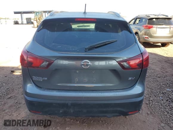 ✅ 2018 Nissan Rogue S • VIN: JN1BJ1CPXJW103738 • Lot: 91372165. Wystawiony na Copart z przebiegiem 58 739 mil. Bezpłatny archiwum sprzedaży aukcyjnych z USA i szczegółowy raport historii pojazdu na DreamBid. Zdjęcie 6.