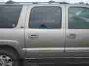 2001 Chevrolet Suburban LT с VIN 3GNFK16T51G261432, выставлен на аукционе Copart как лот 69691124 с пробегом 433 003 миль миль и На запчасти • Non repairable. История ставок и продаж доступна на DreamBid. Изображение 11.