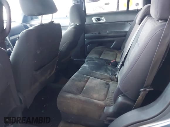 ✅ 2011 Ford Explorer XLT • VIN: 1FMHK7D86BGA35069 • Lot: 43836047. Listed on IAAI with 293,988 mi. Free auction sales archive from the USA and detailed vehicle history report at DreamBid. Image 8.