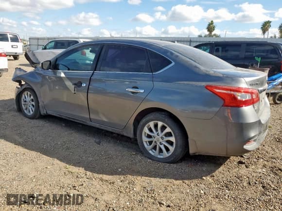 ✅ 2017 Nissan Sentra SV • VIN: 3N1AB7APXHY369472 • Лот: 92840715. Опубликован ранее на Copart с пробегом Не указан. Бесплатный доступ к архиву аукционных продаж из США и подробный отчёт об истории автомобиля на DreamBid. Изображение 2.