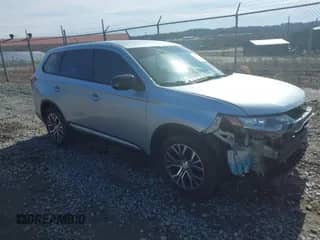 2016 Mitsubishi Outlander SE с VIN JA4AZ3A3XGZ025511, выставлен на аукционе IAAI как лот 41867383 с пробегом 121 007 миль миль и . История ставок и продаж доступна на DreamBid. Изображение 1.