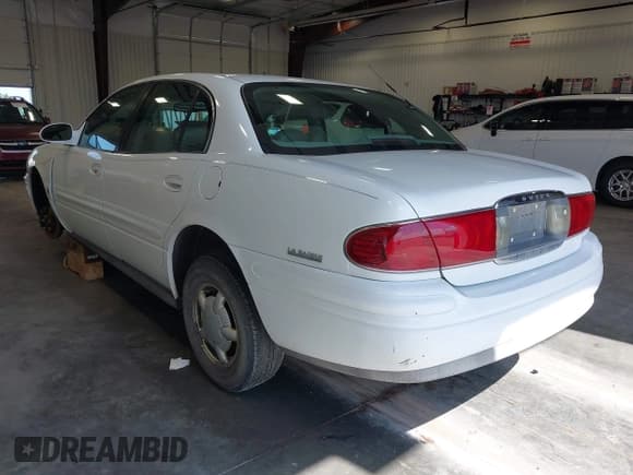 ✅ 2000 Buick LeSabre Limited • VIN: 1G4HR54K4YU331486 • Lot: 42482276. Listed on IAAI with 131,607 mi. Free auction sales archive from the USA and detailed vehicle history report at DreamBid. Image 3.