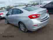 2017 Chevrolet Cruze LS с VIN 1G1BB5SM0H7135331, выставлен на аукционе IAAI как лот 42171304 с пробегом 148 134 миль миль и . История ставок и продаж доступна на DreamBid. Изображение 3.