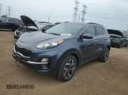 ✅ 2021 Kia Sportage EX • VIN: KNDPNCAC4M7924397 • Лот: 71007565. Опубликован ранее на Copart с пробегом 28 076 миль. Бесплатный доступ к архиву аукционных продаж из США и подробный отчёт об истории автомобиля на DreamBid. Изображение 1.