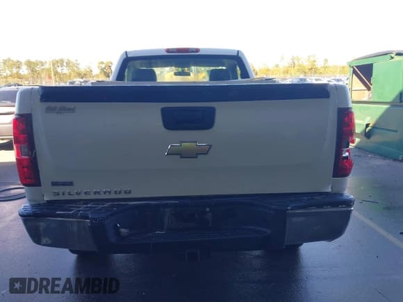 ✅ 2008 Chevrolet Silverado 1500 Work Truck • VIN: 1GCEC14048Z145725 • Lot: 43561077. Listed on IAAI with 122,806 mi. Free auction sales archive from the USA and detailed vehicle history report at DreamBid. Image 12.
