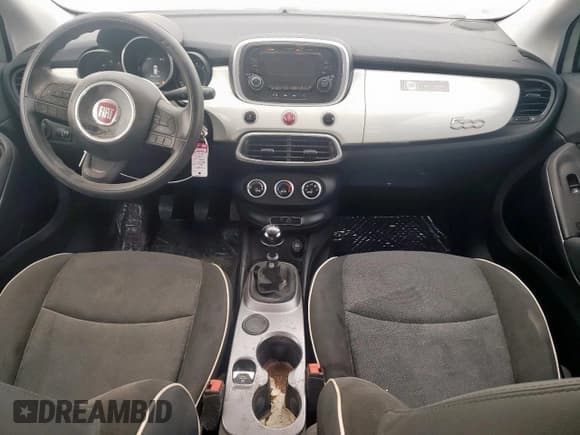 ✅ 2017 FIAT 500X Pop • VIN: ZFBCFXAH0HP602900 • Lot: 53789955. Wystawiony na Copart z przebiegiem 106 098 mil. Bezpłatny archiwum sprzedaży aukcyjnych z USA i szczegółowy raport historii pojazdu na DreamBid. Zdjęcie 8.