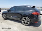 ✅ 2011 Porsche Cayenne S Hybrid • VIN: WP1AE2A29BLA91738 • Lot: 60538535. Wystawiony na Copart z przebiegiem 123 351 mil. Bezpłatny archiwum sprzedaży aukcyjnych z USA i szczegółowy raport historii pojazdu na DreamBid. Zdjęcie 2.