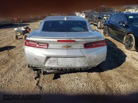 ✅ 2016 Chevrolet Camaro 2LT • VIN: 1G1FD1RX1G0172643 • Lot: 89289415. Listed on Copart with 94,950 mi. Free auction sales archive from the USA and detailed vehicle history report at DreamBid. Image 6.