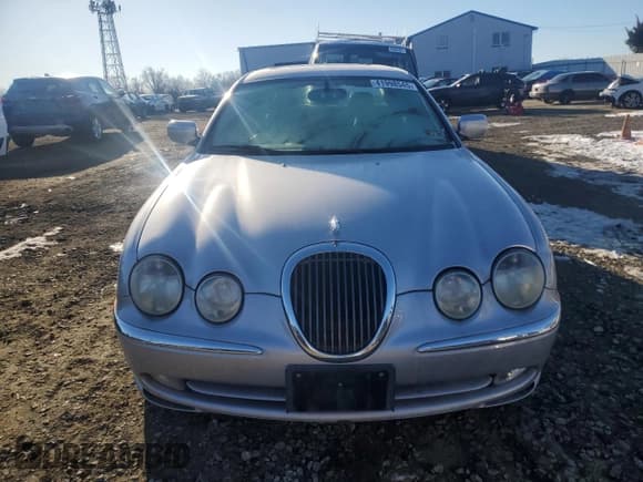 ✅ 2001 Jaguar S-Type • VIN: SAJDA01PX1GM07098 • Lot: 41998545. Wystawiony na Copart z przebiegiem 57 362 mil. Bezpłatny archiwum sprzedaży aukcyjnych z USA i szczegółowy raport historii pojazdu na DreamBid. Zdjęcie 5.