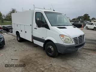 ✅ 2007 Freightliner Sprinter • VIN: WDPPF345179341488 • Lot: 76274204. Wystawiony na Copart z przebiegiem 303 375 mil. Bezpłatny archiwum sprzedaży aukcyjnych z USA i szczegółowy raport historii pojazdu na DreamBid. Zdjęcie 4.