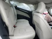 ✅ 2018 Ford Fusion Titanium • VIN: 3FA6P0D90JR247220 • Лот: 80492255. Опубликован ранее на Copart с пробегом Не указан. Бесплатный доступ к архиву аукционных продаж из США и подробный отчёт об истории автомобиля на DreamBid. Изображение 10.