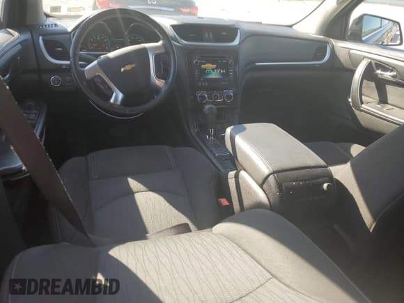 ✅ 2016 Chevrolet Traverse LT • VIN: 1GNKVGKD3GJ264151 • Lot: 84630135. Wystawiony na Copart z przebiegiem 114 529 mil. Bezpłatny archiwum sprzedaży aukcyjnych z USA i szczegółowy raport historii pojazdu na DreamBid. Zdjęcie 8.