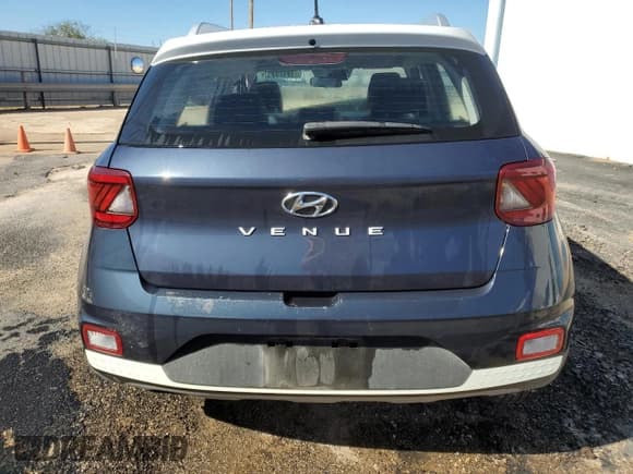 ✅ 2023 Hyundai Venue Limited • VIN: KMHRC8A32PU238419 • Lot: 81310734. Listed on Copart with 17,554 mi. Free auction sales archive from the USA and detailed vehicle history report at DreamBid. Image 6.