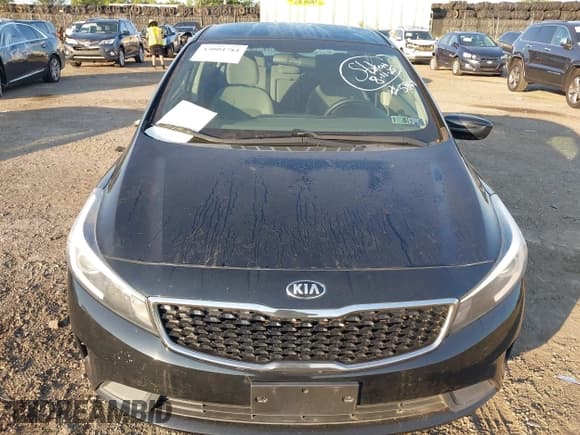 ✅ 2017 Kia Forte LX • VIN: 3KPFL4A72HE055864 • Lot: 43004784. Wystawiony na IAAI z przebiegiem Nie podano. Bezpłatny archiwum sprzedaży aukcyjnych z USA i szczegółowy raport historii pojazdu na DreamBid. Zdjęcie 6.