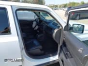 ✅ 2016 Jeep Patriot Sport SE • VIN: 1C4NJRBB5GD786760 • Lot: 43155679. Listed on IAAI with 215,212 mi. Free auction sales archive from the USA and detailed vehicle history report at DreamBid. Image 5.