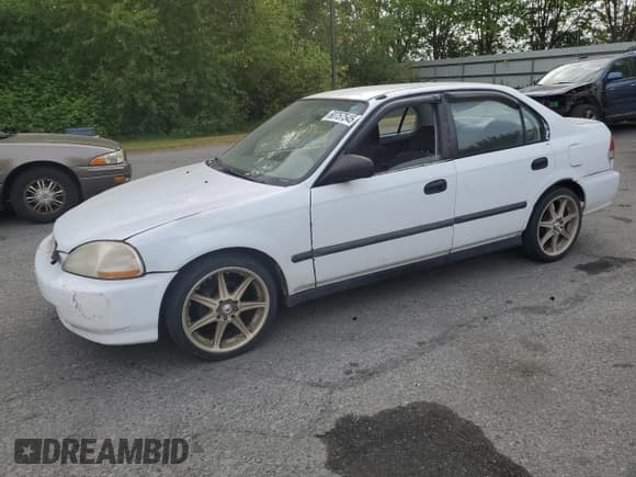 ✅ 1997 Honda Civic DX • VIN: JHMEJ6525VS009951 • Лот: 60757545. Опубликован ранее на Copart с пробегом 205 070 миль. Бесплатный доступ к архиву аукционных продаж из США и подробный отчёт об истории автомобиля на DreamBid. Изображение 1.