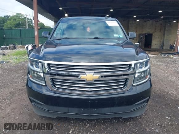 ✅ 2017 Chevrolet Tahoe LT • VIN: 1GNSKBKC0HR140103 • Lot: 42721177. Listed on IAAI with 95,217 mi. Free auction sales archive from the USA and detailed vehicle history report at DreamBid. Image 12.