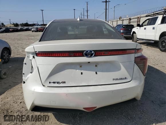 ✅ 2020 Toyota Mirai • VIN: JTDBVRBD2LA008212 • Lot: 80739895. Wystawiony na Copart z przebiegiem 42 132 mil. Bezpłatny archiwum sprzedaży aukcyjnych z USA i szczegółowy raport historii pojazdu na DreamBid. Zdjęcie 6.