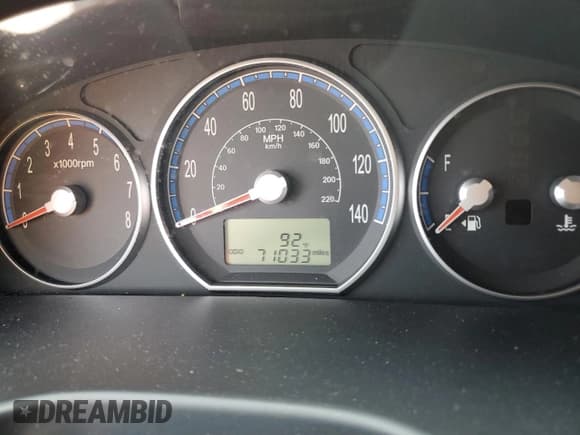 ✅ 2009 Hyundai Santa Fe SE • VIN: 5NMSH13E69H249429 • Lot: 80349615. Listed on Copart with 71,033 mi. Free auction sales archive from the USA and detailed vehicle history report at DreamBid. Image 9.