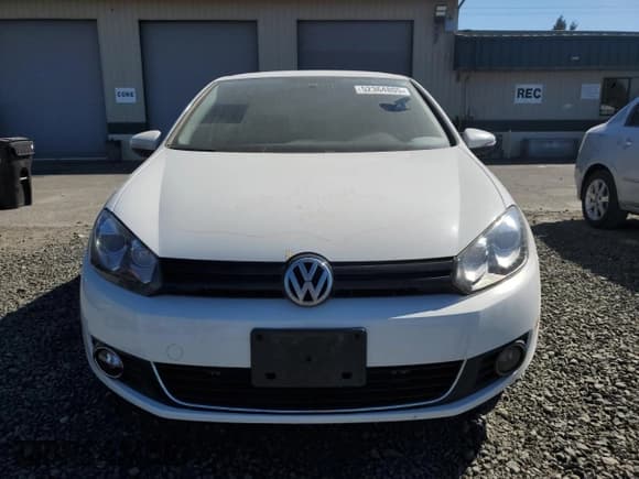 ✅ 2012 Volkswagen Golf TDI w/Tech Pkg • VIN: WVWNM7AJXCW247103 • Lot: 52364805. Wystawiony na Copart z przebiegiem 119 771 mil. Bezpłatny archiwum sprzedaży aukcyjnych z USA i szczegółowy raport historii pojazdu na DreamBid. Zdjęcie 5.