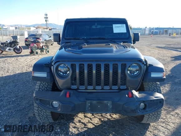 ✅ 2023 Jeep Gladiator Rubicon • VIN: 1C6JJTBG3PL538785 • Lot: 41045312. Listed on IAAI with 45,708 mi. Free auction sales archive from the USA and detailed vehicle history report at DreamBid. Image 12.