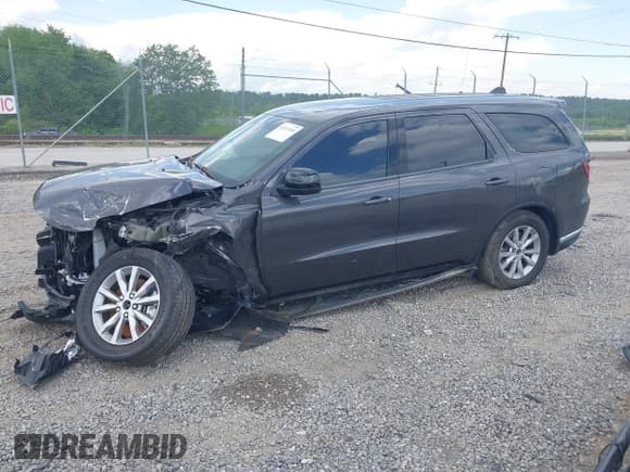 ✅ 2023 Dodge Durango Pursuit • VIN: 1C4SDJFT2PC672722 • Lot: 42232456. Wystawiony na IAAI z przebiegiem 9 724 mil. Bezpłatny archiwum sprzedaży aukcyjnych z USA i szczegółowy raport historii pojazdu na DreamBid. Zdjęcie 18.