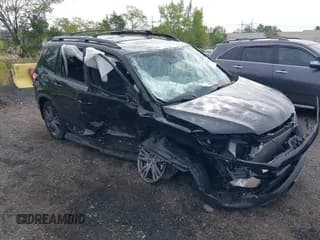 ✅ 2020 Honda Passport EX-L • VIN: 5FNYF8H54LB000055 • Lot: 43319655. Listed on IAAI with 14,502 mi. Free auction sales archive from the USA and detailed vehicle history report at DreamBid. Image 1.