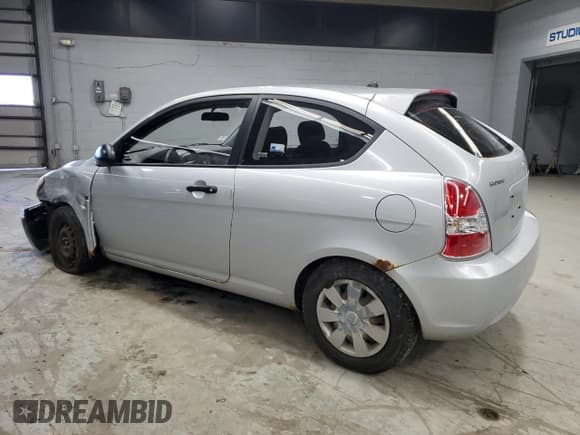 ✅ 2007 Hyundai Accent GS • VIN: KMHCM36C87U004512 • Лот: 49631005. Опубликован ранее на Copart с пробегом 108 092 миль. Бесплатный доступ к архиву аукционных продаж из США и подробный отчёт об истории автомобиля на DreamBid. Изображение 2.