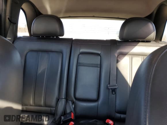 ✅ 2012 Chevrolet Captiva Sport LT • VIN: 3GNAL3E59CS640987 • Lot: 87672335. Wystawiony na Copart z przebiegiem 193 757 mil. Bezpłatny archiwum sprzedaży aukcyjnych z USA i szczegółowy raport historii pojazdu na DreamBid. Zdjęcie 10.