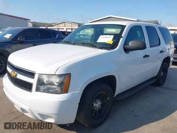 ✅ 2013 Chevrolet Tahoe Commercial • VIN: 1GNLC2E07DR344538 • Lot: 42938452. Wystawiony na IAAI z przebiegiem 220 507 mil. Bezpłatny archiwum sprzedaży aukcyjnych z USA i szczegółowy raport historii pojazdu na DreamBid. Zdjęcie 2.