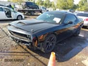 ✅ 2017 Dodge Challenger R/T • VIN: 2C3CDZBT9HH542691 • Lot: 43327898. Wystawiony na IAAI z przebiegiem 106 447 mil. Bezpłatny archiwum sprzedaży aukcyjnych z USA i szczegółowy raport historii pojazdu na DreamBid. Zdjęcie 2.