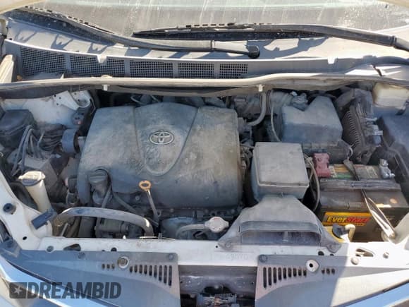 ✅ 2018 Toyota Sienna XLE • VIN: 5TDYZ3DC0JS940599 • Lot: 92321525. Listed on Copart with 183,394 mi. Free auction sales archive from the USA and detailed vehicle history report at DreamBid. Image 12.