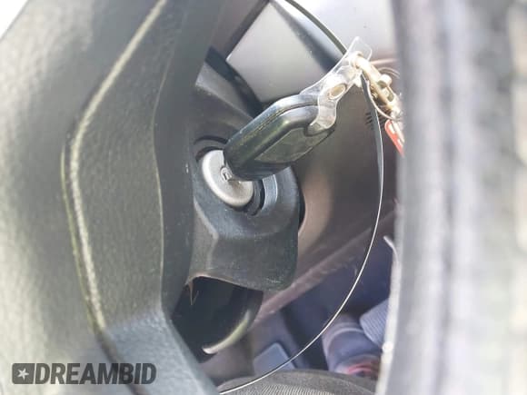 ✅ 2016 Ford Escape SE • VIN: 1FMCU9GXXGUA05973 • Lot: 43711149. Wystawiony na IAAI z przebiegiem 150 056 mil. Bezpłatny archiwum sprzedaży aukcyjnych z USA i szczegółowy raport historii pojazdu na DreamBid. Zdjęcie 11.