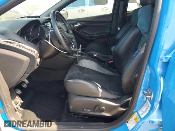 ✅ 2016 Ford Focus RS • VIN: WF0DP3TH5G4117802 • Lot: 60478735. Listed on Copart with 89,927 mi. Free auction sales archive from the USA and detailed vehicle history report at DreamBid. Image 7.