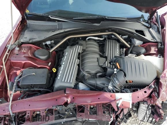 ✅ 2023 Chrysler 300 C • VIN: 2C3CCAPJ8PH553286 • Лот: 88876795. Опубликован ранее на Copart с пробегом 9 592 миль. Бесплатный доступ к архиву аукционных продаж из США и подробный отчёт об истории автомобиля на DreamBid. Изображение 11.