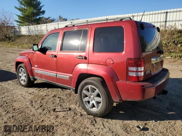 ✅ 2012 Jeep Liberty Sport • VIN: 1C4PJMAK1CW212779 • Лот: 90847015. Опубликован ранее на Copart с пробегом 179 393 миль. Бесплатный доступ к архиву аукционных продаж из США и подробный отчёт об истории автомобиля на DreamBid. Изображение 2.