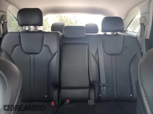 ✅ 2025 Kia Sorento S • VIN: 5XYRL4JC9SG338606 • Lot: 81525365. Listed on Copart with 23,470 mi. Free auction sales archive from the USA and detailed vehicle history report at DreamBid. Image 10.