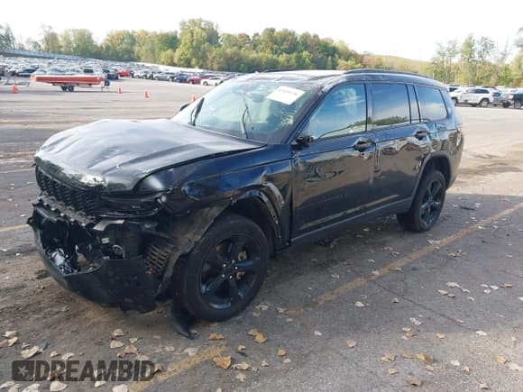 ✅ 2022 Jeep Grand Cherokee Altitude • VIN: 1C4RJKAG0N8554384 • Lot: 43435156. Listed on IAAI with 44,316 mi. Free auction sales archive from the USA and detailed vehicle history report at DreamBid. Image 19.