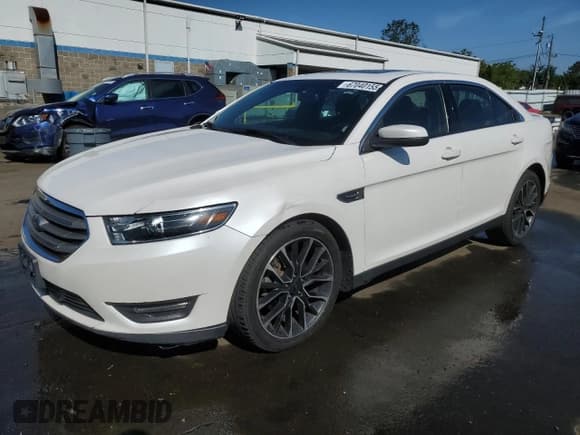 ✅ 2018 Ford Taurus SEL • VIN: 1FAHP2H82JG119249 • Lot: 67040155. Listed on Copart with 136,285 mi. Free auction sales archive from the USA and detailed vehicle history report at DreamBid. Image 1.