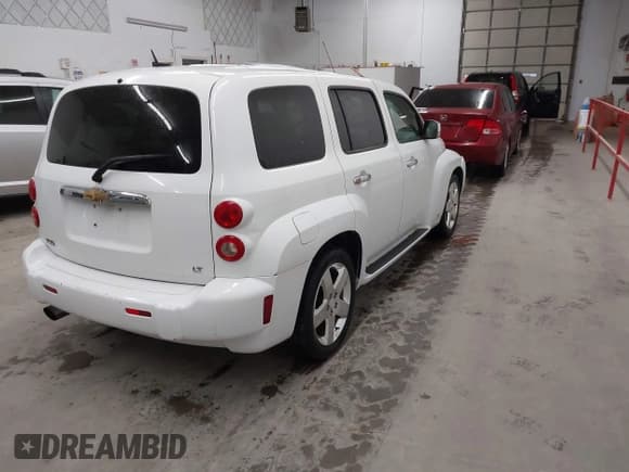 ✅ 2008 Chevrolet HHR LT • VIN: 3GNCA53P48S677242 • Lot: 41940667. Listed on IAAI with 171,244 mi. Free auction sales archive from the USA and detailed vehicle history report at DreamBid. Image 4.