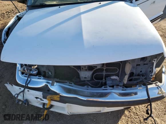 2001 Chevrolet Blazer LT z VIN 1GNDT13W01K189762, wystawiony jako Copart lot #81967624 z przebiegiem 169 367 mil mil oraz Szkoda całkowita • Salvage title. Historia ofert i sprzedaży dostępna na DreamBid. Obrazek 12.