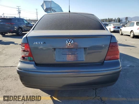 ✅ 2003 Volkswagen Jetta GLS • VIN: 3VWSK69M63M117172 • Lot: 80194175. Listed on Copart with 270,192 mi. Free auction sales archive from the USA and detailed vehicle history report at DreamBid. Image 6.