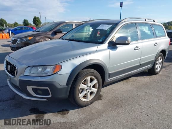 ✅ 2008 Volvo XC70 • VIN: YV4BZ982981040265 • Лот: 43360725. Опубликован ранее на IAAI с пробегом 157 402 миль. Бесплатный доступ к архиву аукционных продаж из США и подробный отчёт об истории автомобиля на DreamBid. Изображение 2.