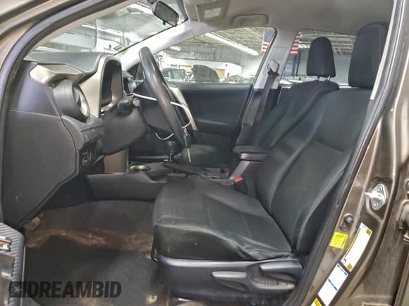 ✅ 2014 Toyota RAV4 LE • VIN: JTMBFREV0ED064121 • Лот: 94155605. Опубликован ранее на Copart с пробегом 155 659 миль. Бесплатный доступ к архиву аукционных продаж из США и подробный отчёт об истории автомобиля на DreamBid. Изображение 7.